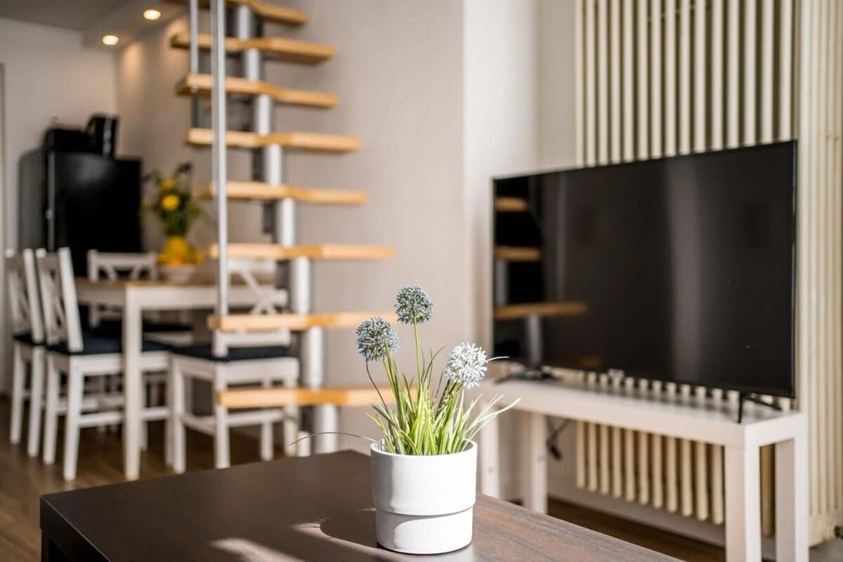 Industrial Loft In Mitte Appartamento